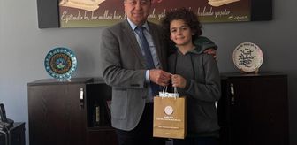 Kumlucalı öğrenci kitap okuma yarışmasında il birincisi oldu