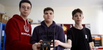 Liselilerin görme engelliler için geliştirdiği robota çifte ödül