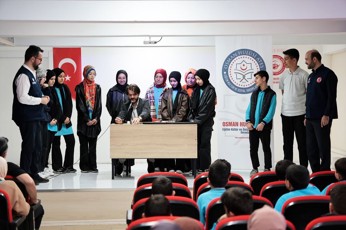 Malatya'da öğrencilere Hüsn-i Hat Sanatı anlatıldı