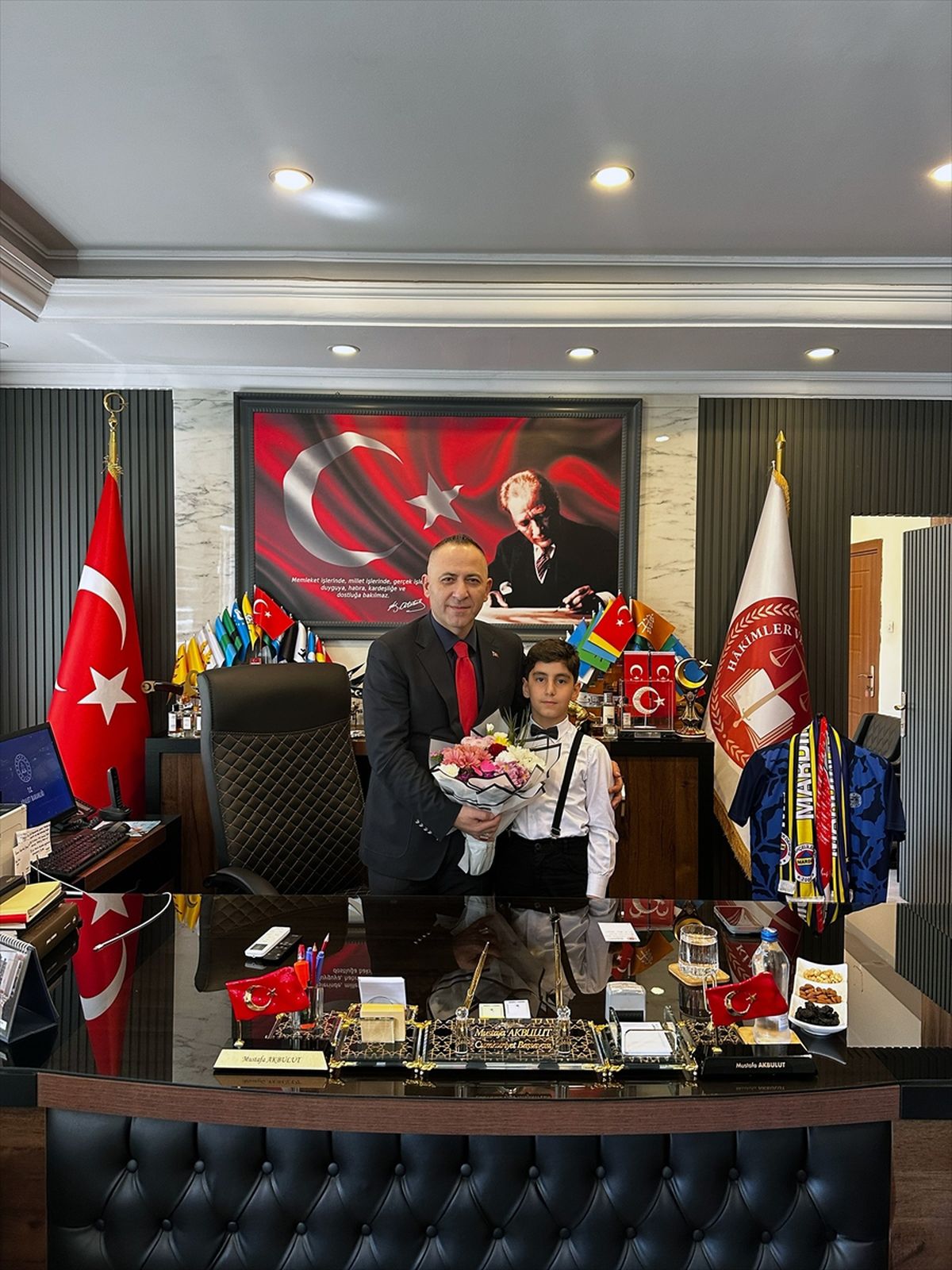 Mardin Cumhuriyet Başsavcısı Akbulut, koltuğunu ilkokul öğrencisine devretti
