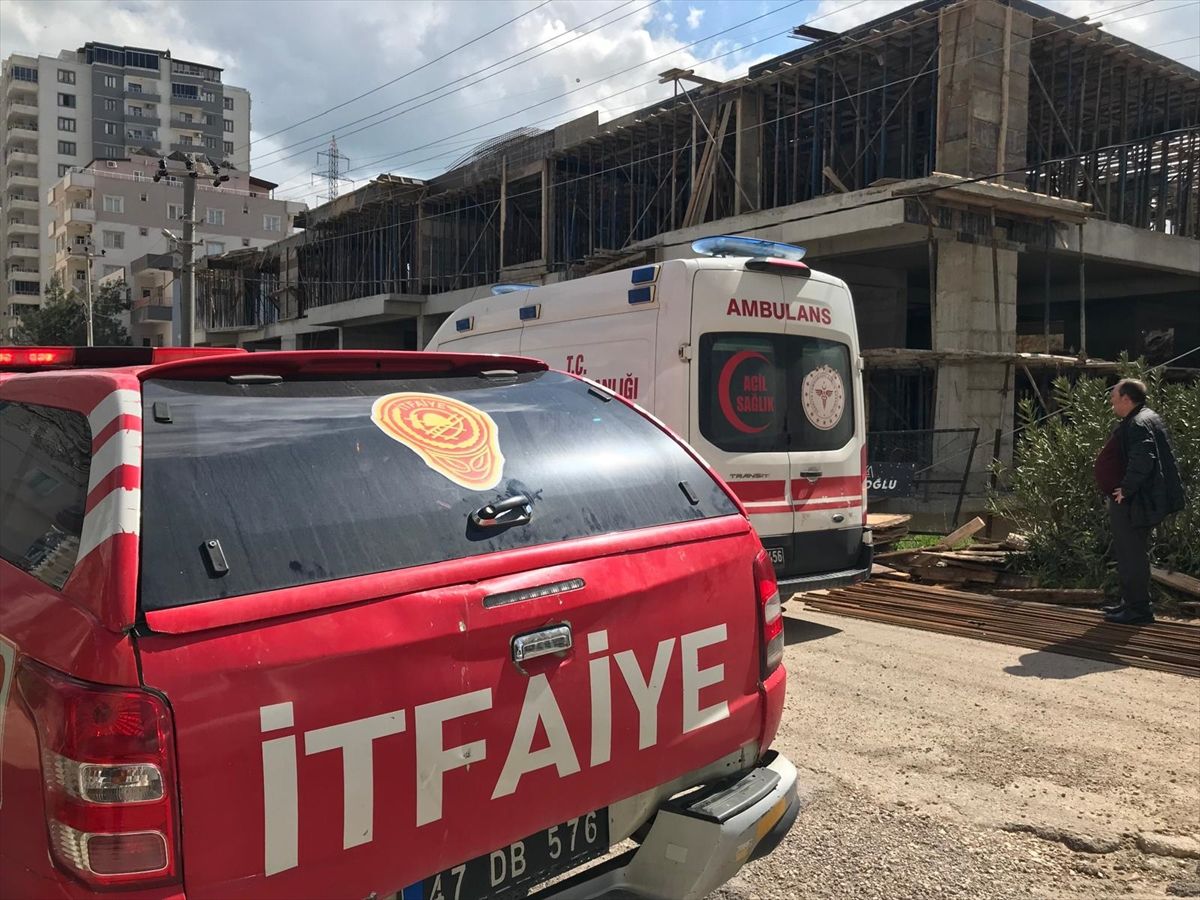 Mardin'de elektrik akımına kapılarak inşaattan düşen işçi ağır yaralandı