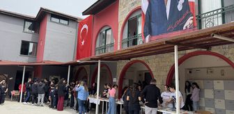Marmaris'te kardeş okul yararına 'İki Okul, Tek Yürek' kermesi düzenlendi