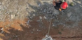 Mersin'de otel inşaatının 10. katında mahsur kalan 2 işçi kurtarıldı