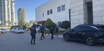 Mersin'de Yenişehir Belediyesine yönelik operasyon düzenlendi