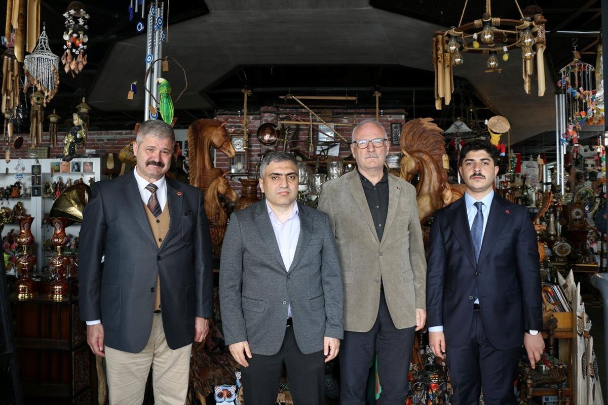 Merzifon Kaymakamı Karaaslan'dan esnaf ziyareti