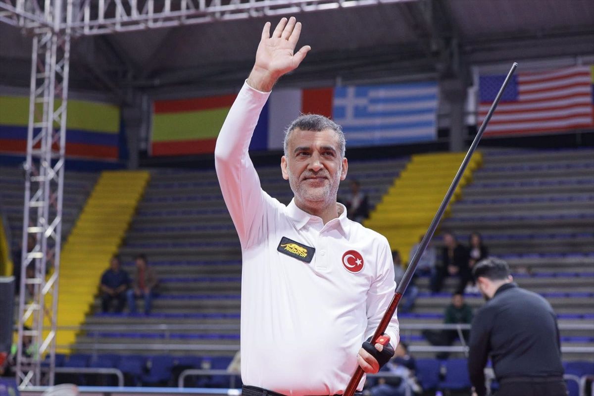 Milli bilardocu Tayfun Taşdemir, Kolombiya'da bronz madalya kazandı