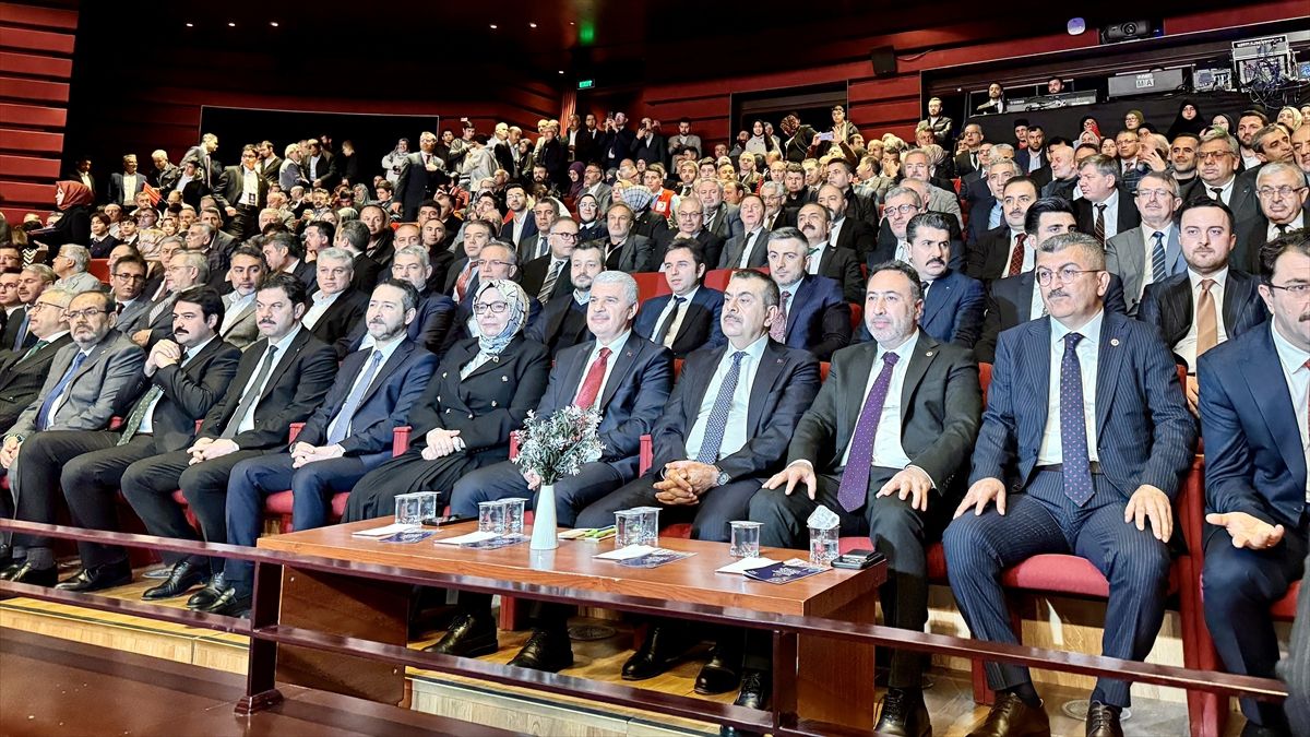 Milli Eğitim Bakanı Tekin, İmam Hatip Okulları Büyük Türkiye Şöleni'nde konuştu Açıklaması