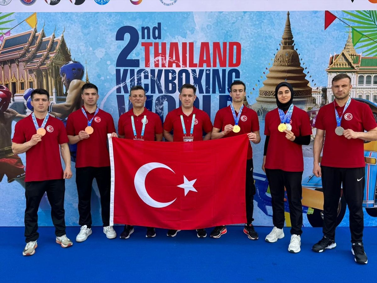 Milli kick boksçular Tayland'da 7 madalya kazandı