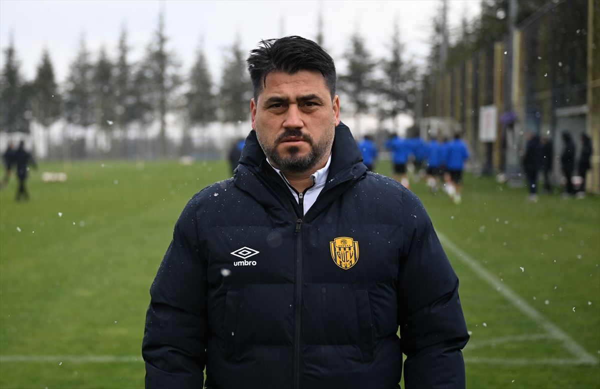 MKE Ankaragücü taraftarın da desteğiyle play-off'u garantilemek istiyor