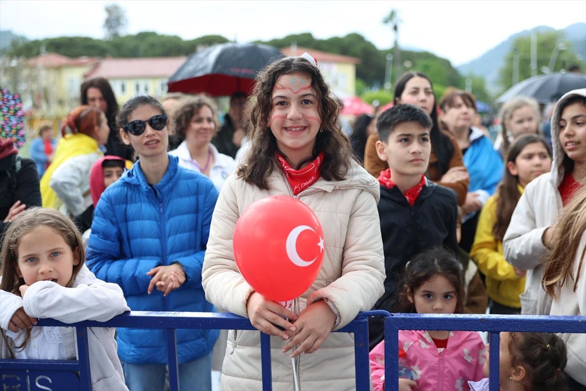 Muğla'ya 5 ülkeden gelen çocuklar 23 Nisan Ulusal Egemenlik ve Çocuk Bayramı'nı kutladı