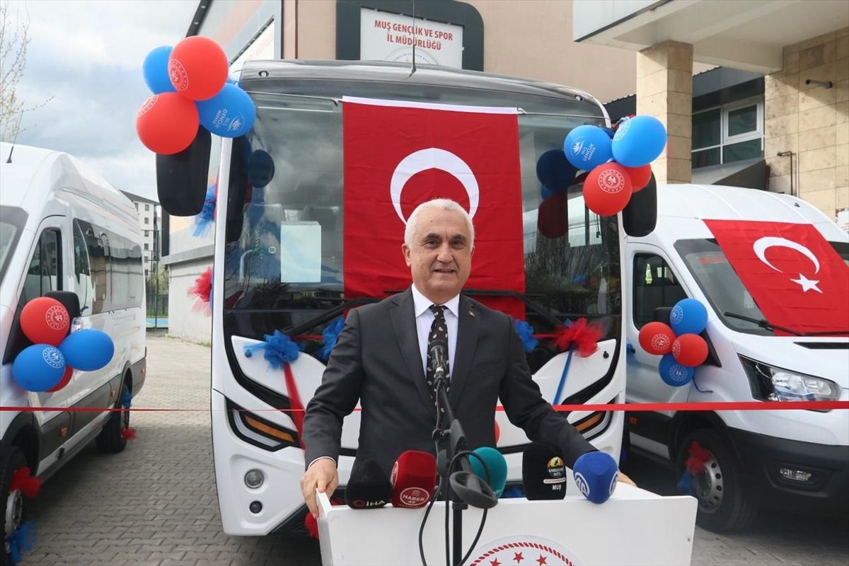 Muş Gençlik ve Spor İl Müdürlüğü araç filosuna 3 yeni araç eklendi