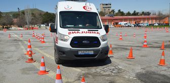 Muş'ta 3 ilin ambulans şoförlerine güvenli sürüş eğitimi veriliyor