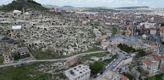 Nevşehir'de Raşitbey Mahallesi'nin adı 'Kapadokya' oldu