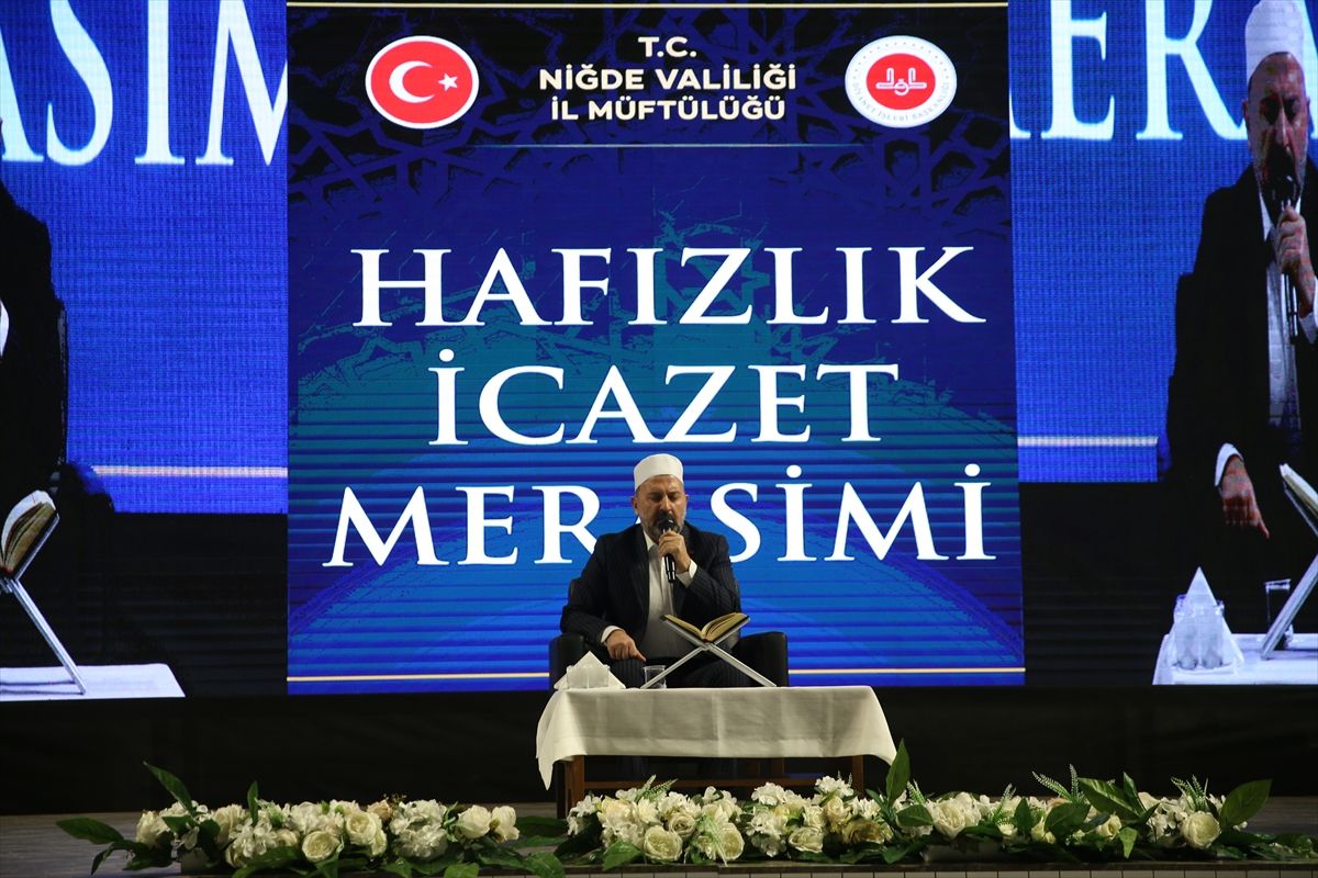 Niğde'de 111 hafız için icazet töreni düzenlendi