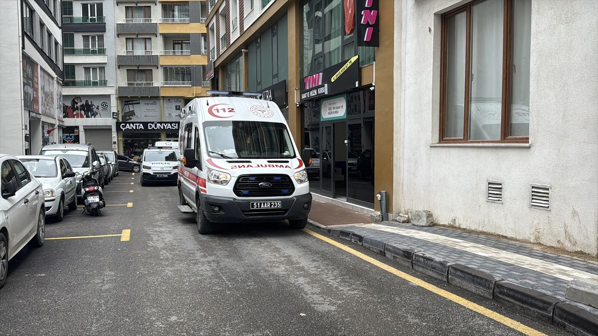 Niğde'de bir kişi apart evde ölü bulundu
