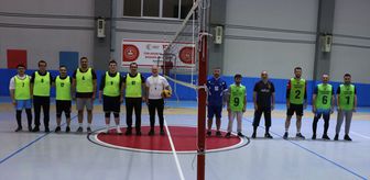Of Kaymakamlığı Bahar Voleybol Turnuvası başladı