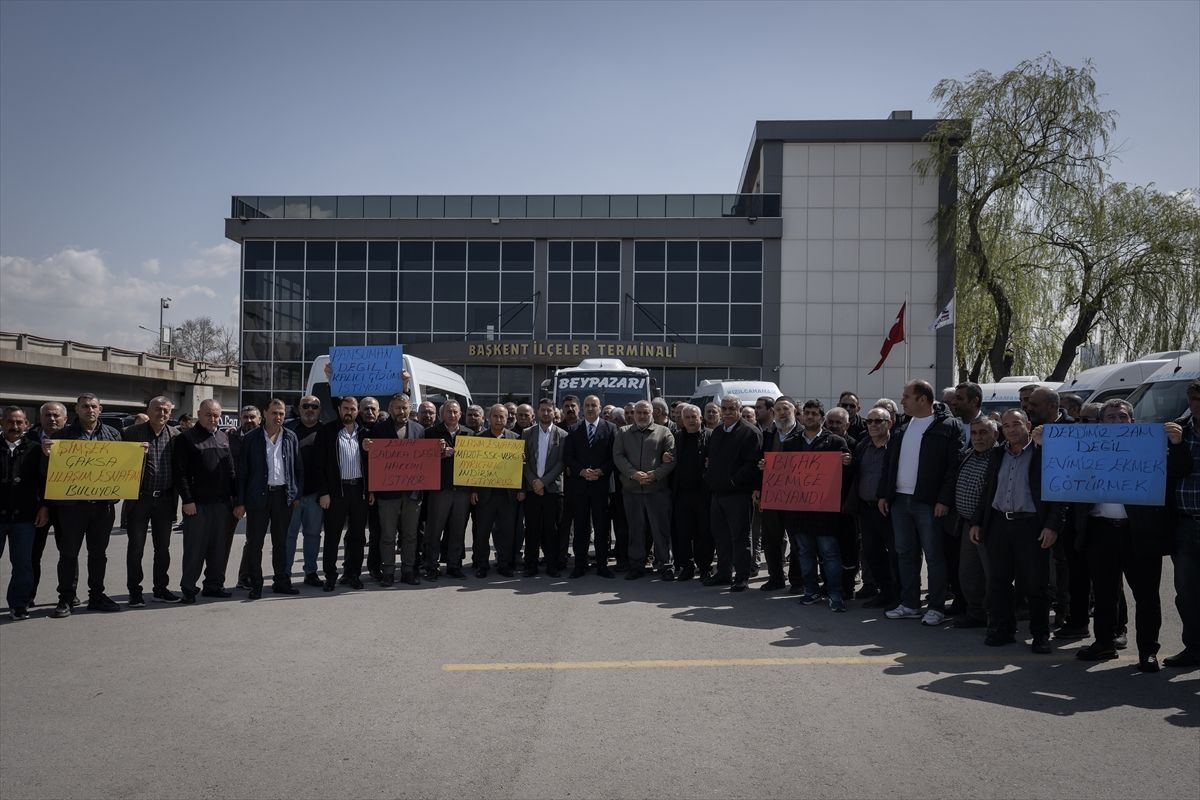 Özel halk otobüsü esnafı taleplerinin karşılanmaması halinde mayıs ayında kontak kapatacak