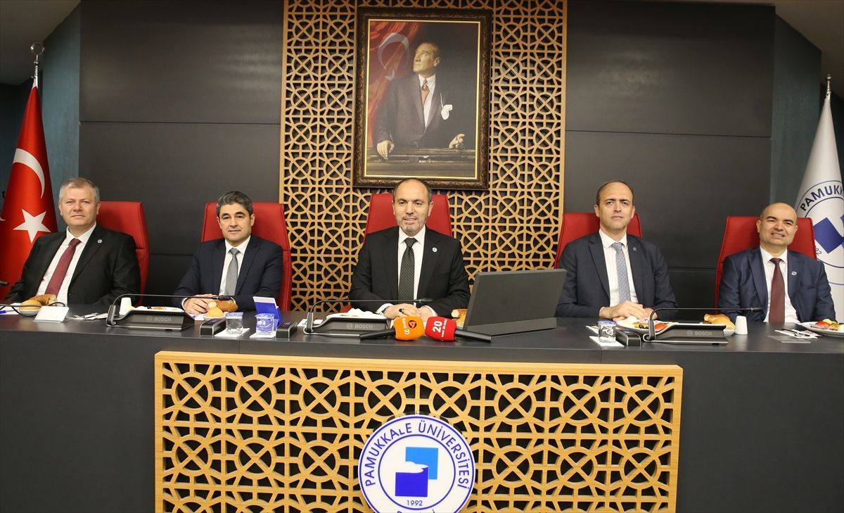Pamukkale Üniversitesi Rektörü Güngör görevdeki 1 yılını değerlendirdi