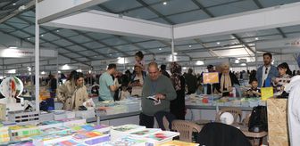 Rize'de 3. Kitap Fuarı devam ediyor