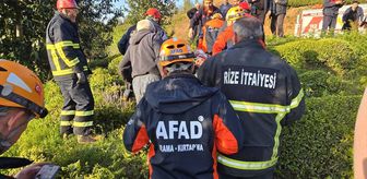 Rize'de çay bahçesine devrilen hafif ticari aracın sürücü yaralandı