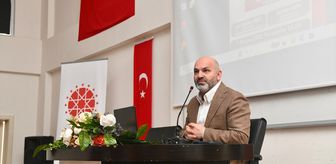 RTÜK Üyesi Davulcu, Amasya'da öğrencilerle dijital çağın fırsat ve risklerini konuştu