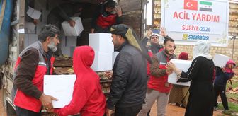 Sadakataşı Derneği, İdlib'de mülteci kamplarındaki 550 aileye gıda yardımı yaptı