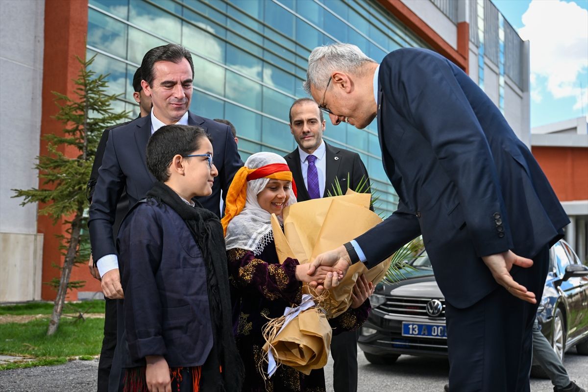 Sağlık Bakanı Memişoğlu, Bitlis'te konuştu Açıklaması