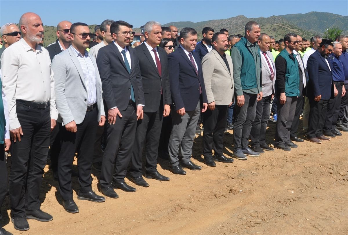 TUSAŞ şehidi Ekici anısına 3 bin fidan İzmir'de toprakla buluşturuldu
