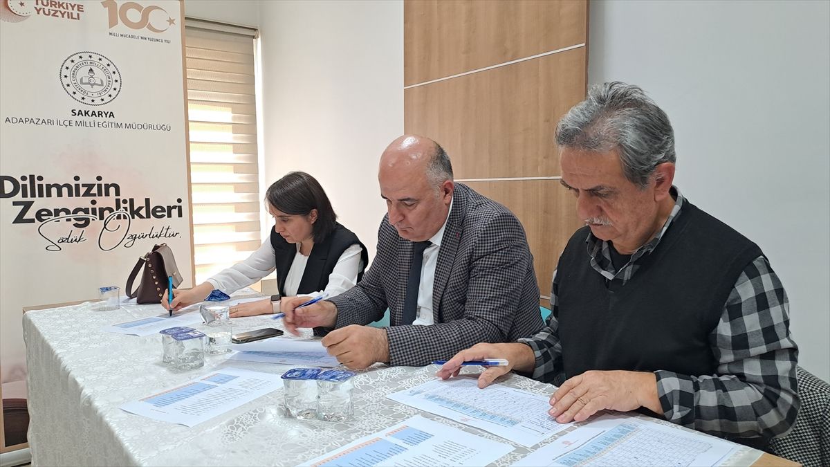 Sakarya'da "Ada Dil Türkçe Şenliği"nin ikinci etabında konuşma uygulama sınavı gerçekleştirildi