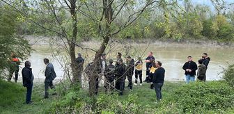 Sakarya Nehri'nde kaybolan çocuk için arama çalışması başlatıldı