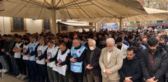 Sakarya ve çevresinde Kahramanmaraş'taki okul saldırısında ölenler için gıyabi cenaze namazı kılındı