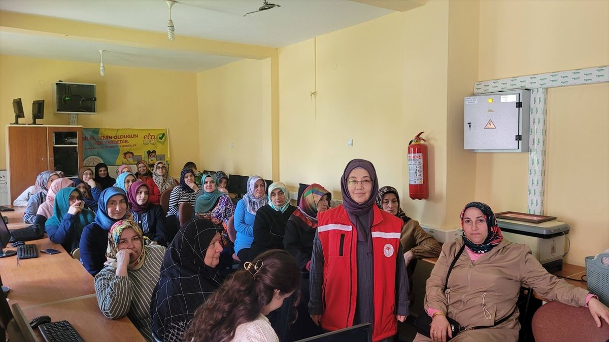 Salıpazarı'nda tarım ile ilgili bilgilendirme yapıldı