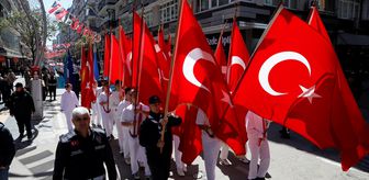 Samsun'da '2. Türk Dünyası Çocuk Festivali' yürüyüş ve dans gösterileriyle başladı
