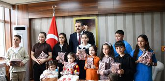 Samsun'da doğum günü '23 Nisan' olan çocuklara kutlama sürprizi yapıldı