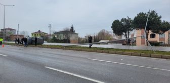 Samsun'da elektrik direğine çarpan hafif ticari aracın sürücüsü yaralandı