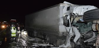 Samsun'da iki tırın çarpıştığı kazada 3 kişi yaralandı