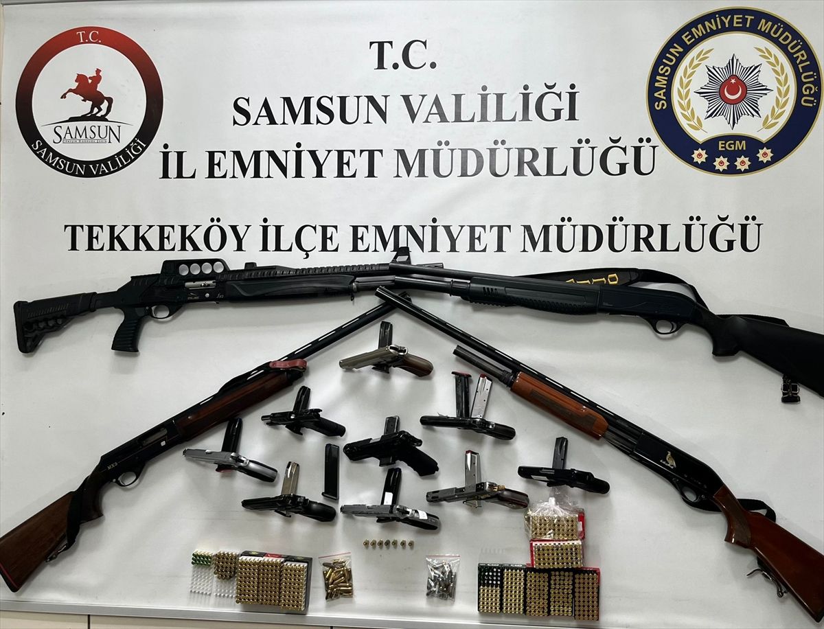 Samsun'da kaçak silah ticareti operasyonunda 4 zanlı yakalandı