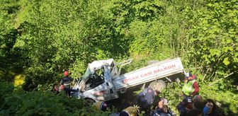 Samsun'da kamyonetin devrilmesi sonucu 1 kişi öldü, 2 kişi yaralandı