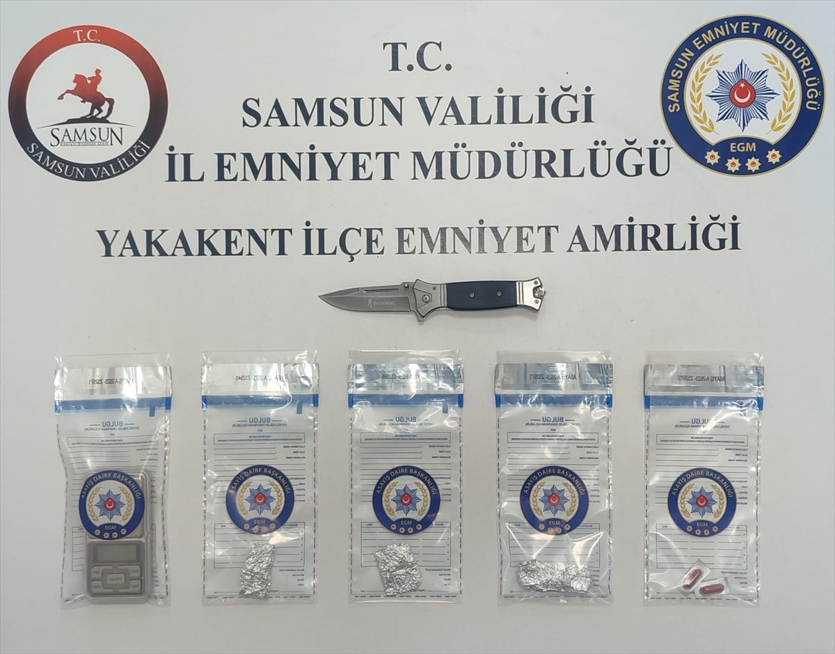 Samsun'da uyuşturucu operasyonunda 2 zanlı yakalandı