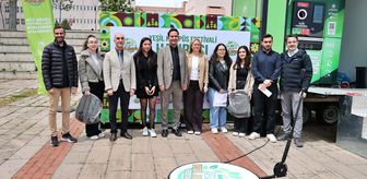 Samsun'da Yeşil Kampüs Festivali'nde 'Çevre Tırı' öğrencilerle buluştu