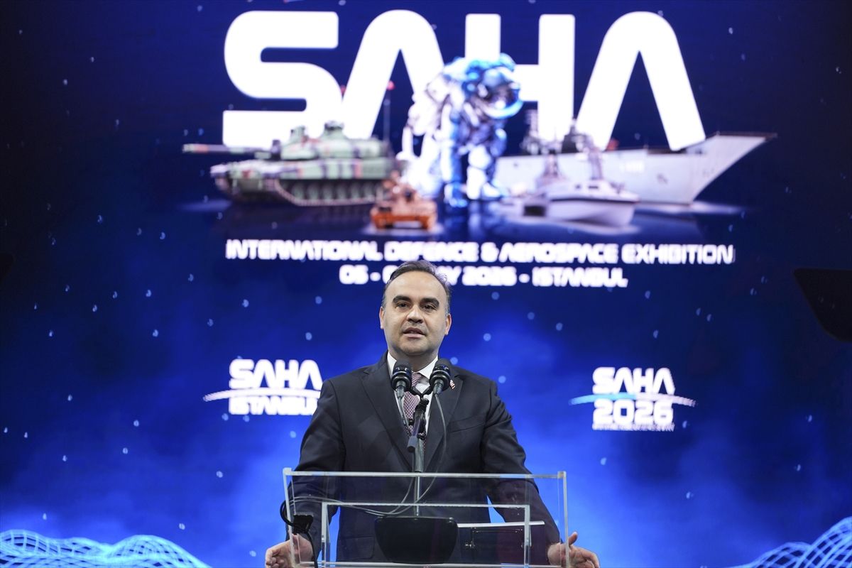 Sanayi ve Teknoloji Bakanı Kacır, SAHA 2026 fuarının açılışında konuştu Açıklaması