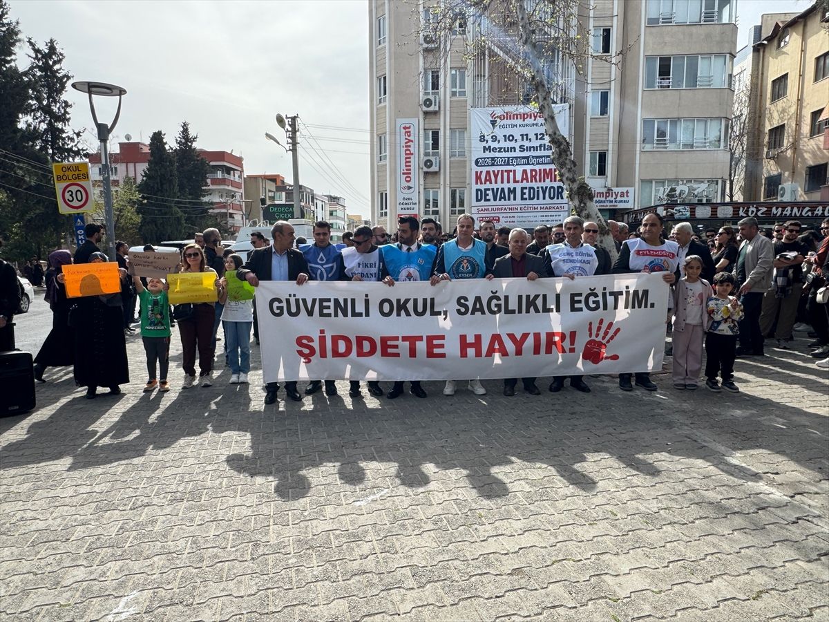 Şanlıurfa'da eğitim sendikaları, Siverek ve Kahramanmaraş'taki okul saldırılarına tepki gösterdi