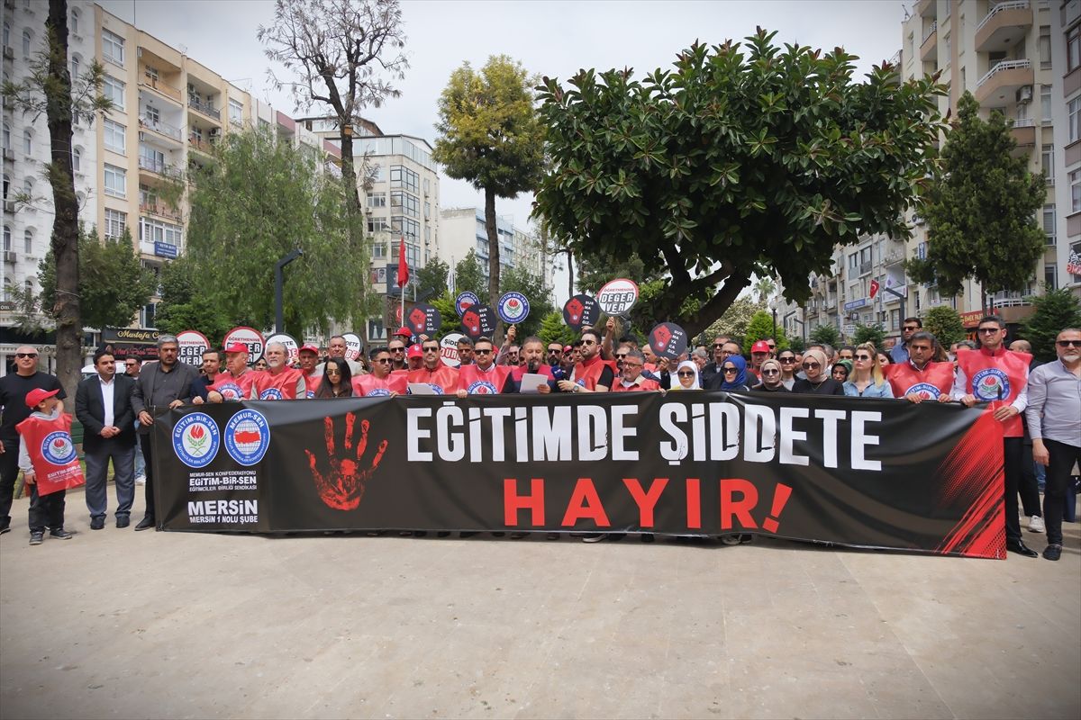 Şanlıurfa'daki okul saldırısı Adana ve çevre illerde protesto edildi