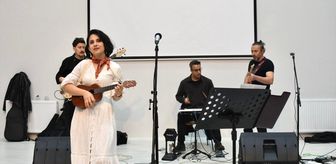 Sason'da çocuklar için konser verildi