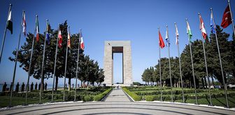 Şehitler Abidesi'nde Çanakkale Kara Savaşları'nın 111. yılı töreni düzenlendi