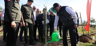 Siirt'te 1000 fidan toprakla buluşturuldu