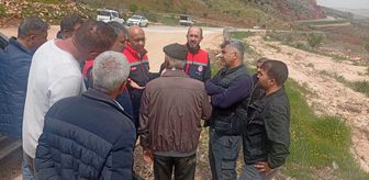 Siirt'te sağanak nedeniyle oluşan hasarın tespiti ve kapanan yolların açılması için çalışma yapıldı