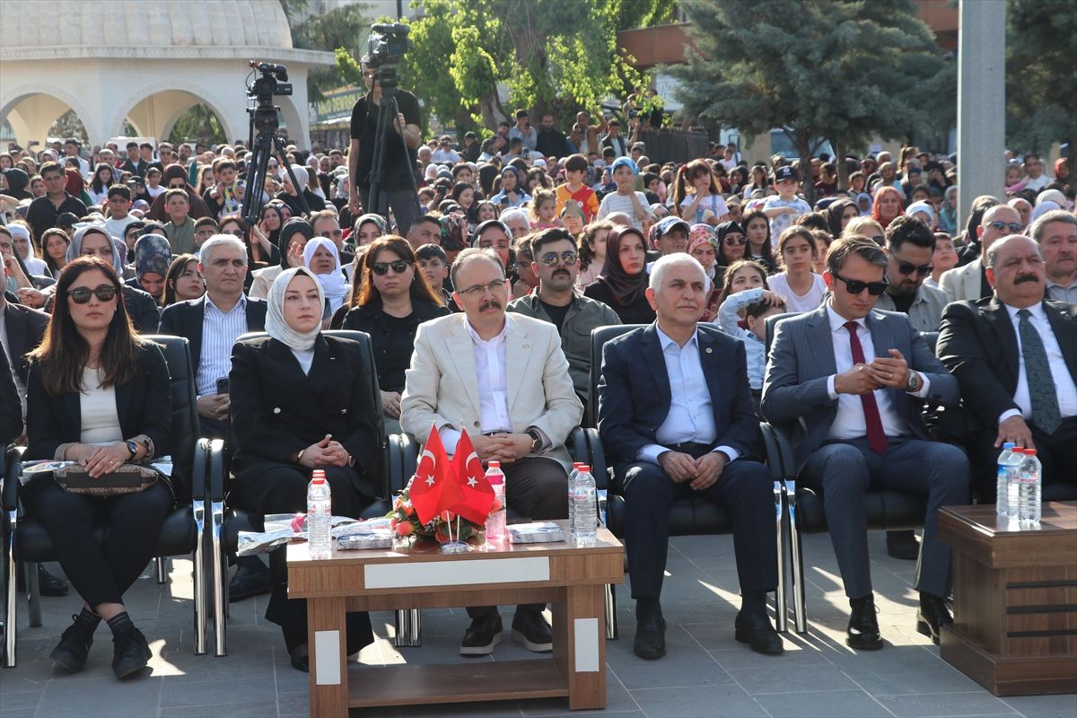 Veysel Karani'yi Anma ve Anneler Günü Programı Başladı