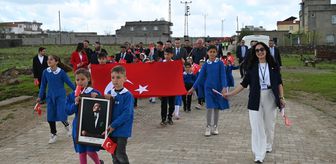 Şırnak'ta '23 Nisan Neşesi Köylerde Projesi' kapsamında bando eşliğinde yürüyüş yapıldı