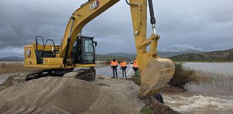 Sivas'ta taşkın nedeniyle Celallı-Karayün kara yolu trafiğe kapatıldı